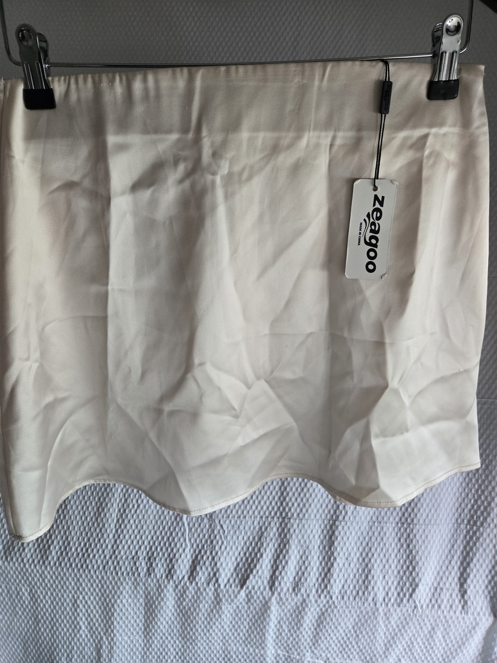 Zeagoo Women's Cream Mini Skirt